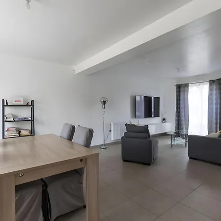 بيت للعطل Le Panorama - Proche Circuit - 5p - Calme لو مان